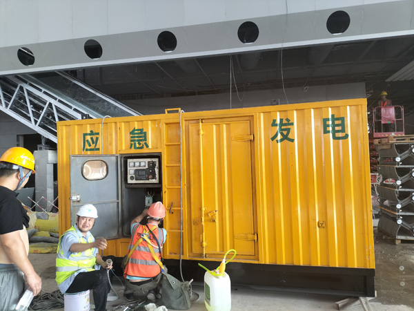 陇南怎样判断空气滤清器是否需要更换？